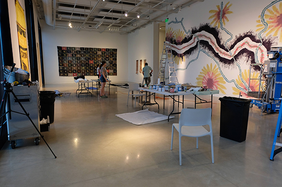 108|Contemporary staff at work, 2018, photo: Catherine Crain 108|Contemporary staff at work