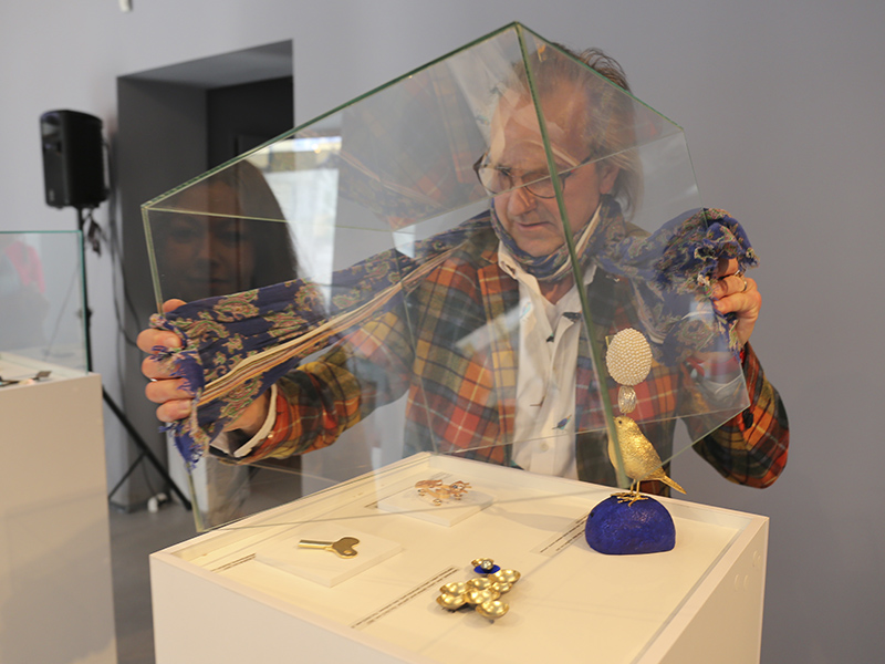 Karol Weisslechner and his exhibition at the Legnica Jewellery Festival SILVER, 2019, photo from the archive of the Gallery of A