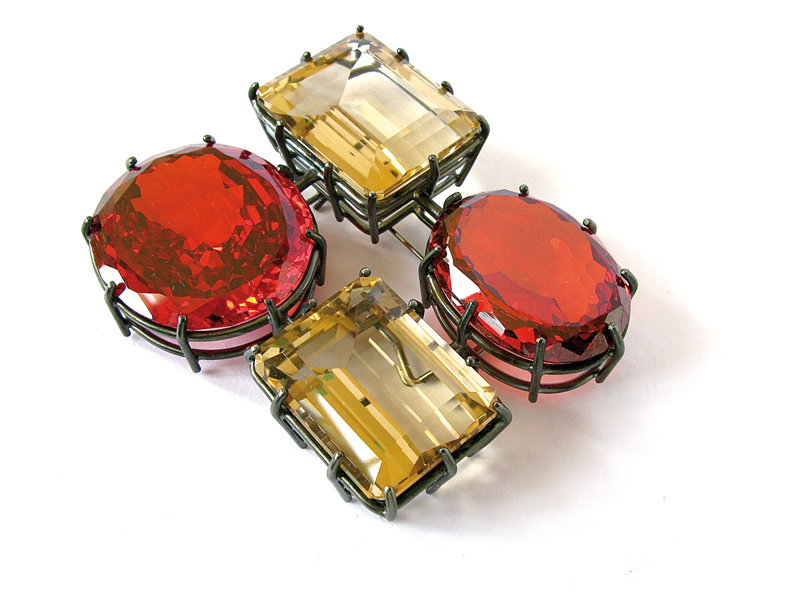 Georg Dobler, Untitled, 2013, brooch, oxidized silver, citrines, synthetic red spinels, 90 x 75 x 25 mm, photo: artist