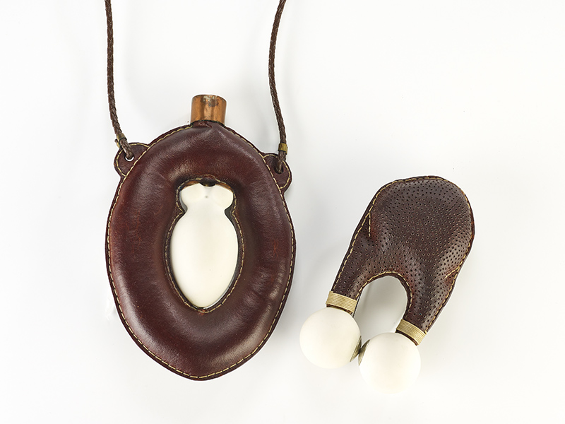 Trinidad Contreras, 2013, pendant and brooch, porcelain, leather, brass, photo: Jerzy Malinowski (G-M Studio), International Col
