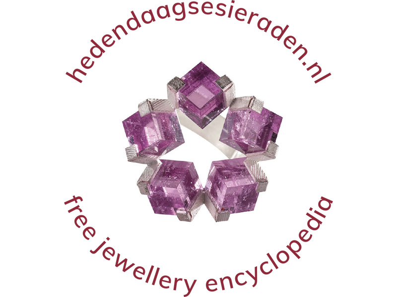 The hedendaagsesieraden.nl logo features Héctor Lasso’s Walk of Fame ring