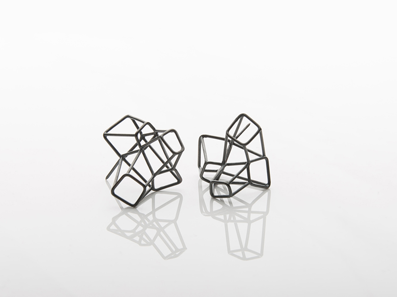 Carlier Makigawa, Untitled, 2016, earrings, blackened sterling silver, each approximately 25 x 25 x 25 mm, photo: Fred Kroh