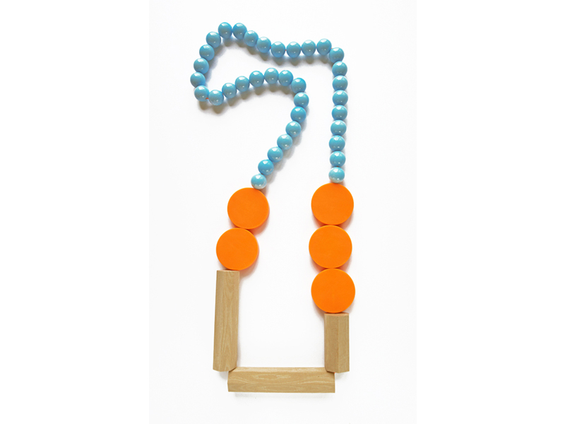 PE/AH, Collier Asymétrie, 2015, necklace, silver, wood, PVC-U, PE, approximately 120 x 280 x 20 mm, photo: Samantha Font-Sala PE/AH, Collier Asymétrie, 2015, necklace, silver, wood, PVC-U, PE, approximately 120 x 280 x 20 mm, photo: Samantha Font-Sala