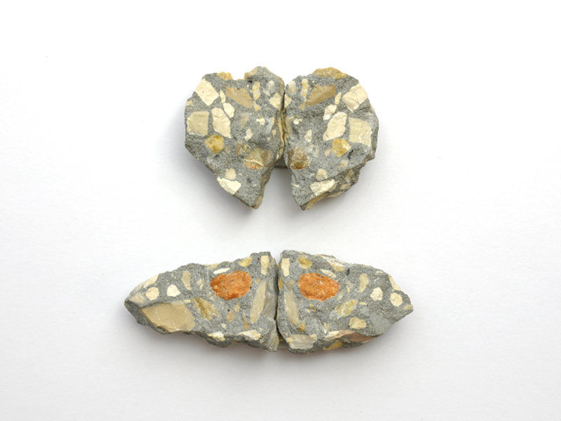 Vered Kaminski, Untitled, 2006, brooches, cement, sand, stones, stainless steel, 30 x 90 x 20 mm, photo: artist 