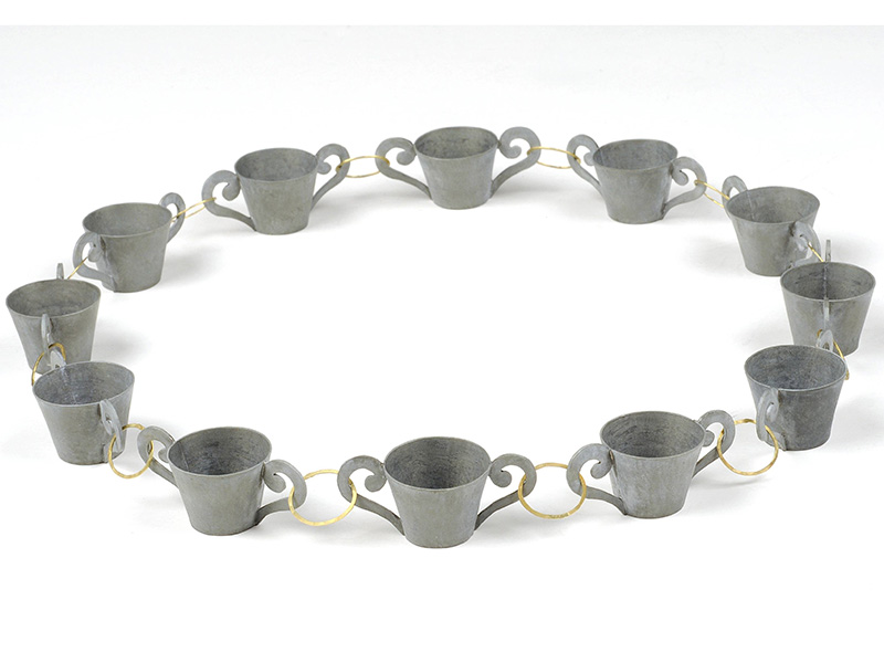 Lucy Sarneel, Untitled, 1991, necklace, zinc, gold, photo courtesy of Lucy Sarneel heirs