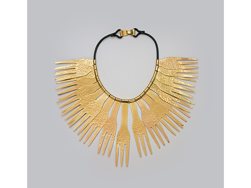 Elin Flognman, Big Dinner, 2020, necklace, leather, gold-plated brass, 300 x 300 x 10 mm, photo: artist