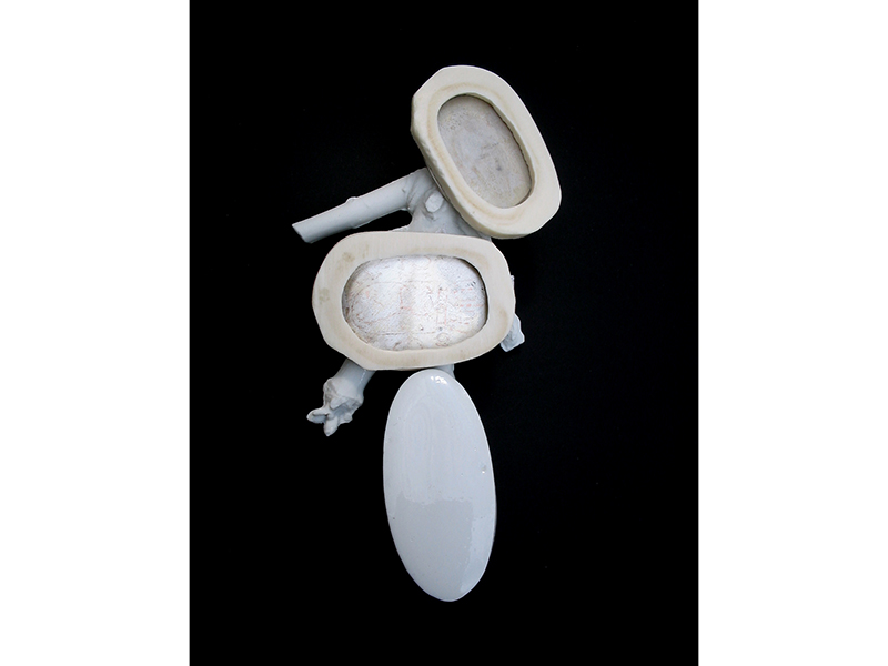 Iris Eichenberg, untitled brooch from the Weiss series, 2005, bone, porcelain, silver, photo: Francis Willemstijn