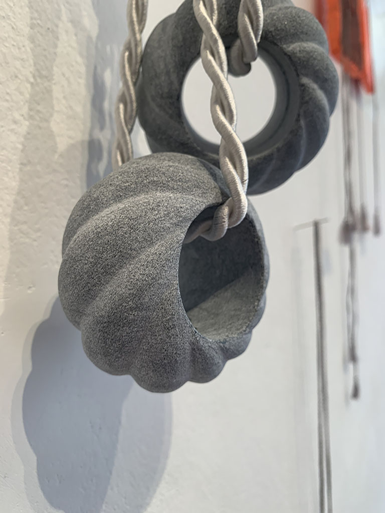 Exhibition view, Mia & Tarja, duo exhibition by Mia Maljojoki and Tarja Tuupanen, at Maurer Zilioli during Munich Jewellery Week 2020, photo: Pei Wu Mia & Tarja, duo exhibition by Mia Maljojoki and Tarja Tuupanen, at Maurer Zilioli during Munich Jewellery Week
