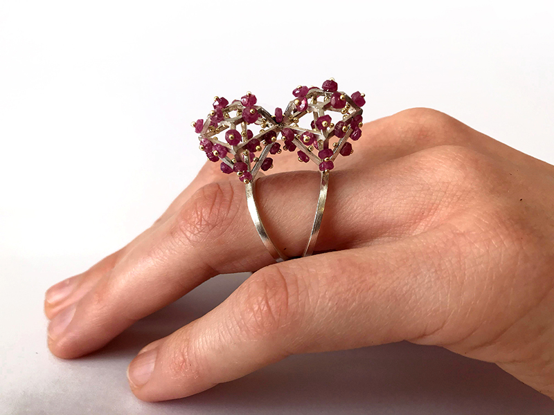 Philip Sajet, Twin Ruby Ring, 2017, sterling silver, 18-karat gold, rubies, photo courtesy of the artist