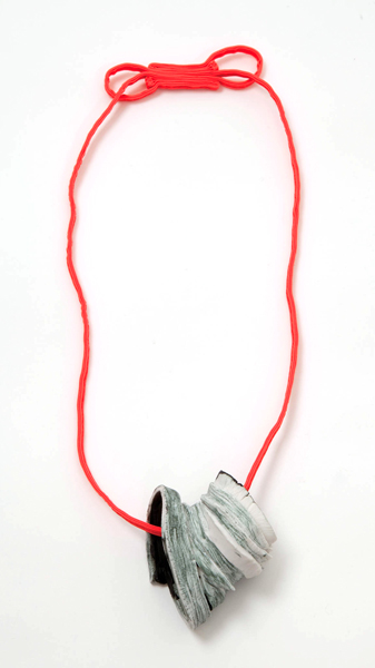Mia Maljojoki, Life is juicy - How fragile is your day #2, 2013, necklace, porcelain, pencil, pigment, elastic band, cotton, porcelain element: 90 x 70 x 50 mm, photo: Mirei Takeuchi