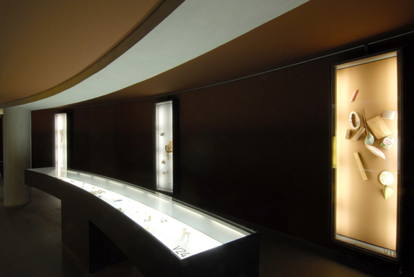 Pinakothek der Moderne, Die Neue Sammlung - The International Design Museum Muni