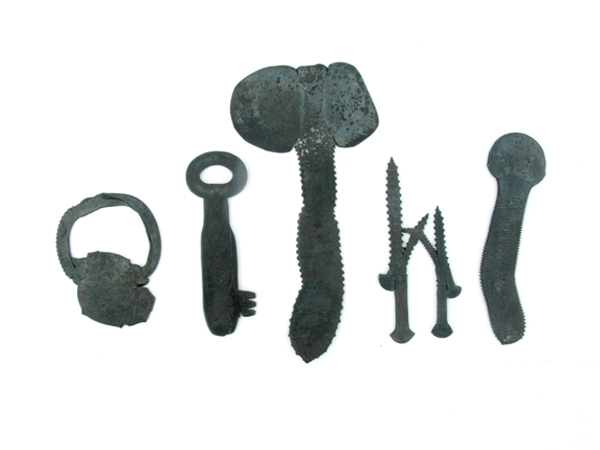 Nils Hint, Shadow, 2014, brooches, forged iron readymades, various dimensions, p
