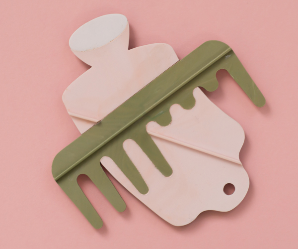 Timothy Veske-McMahon, Borne X, 2015, brooch, repurposed plastic, aluminum, 110 