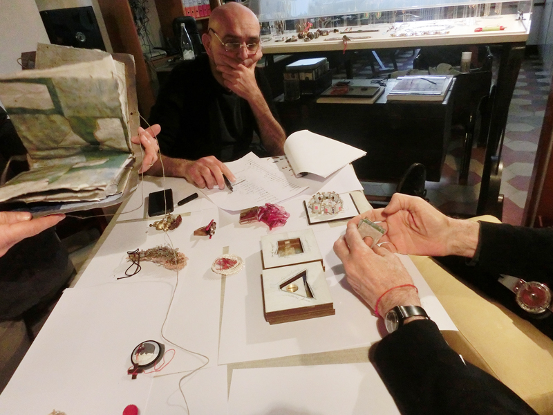 Gioielli in Fermento 2014, jury session in the studio of GianCarlo Montebello, Milan, with Gigi Mariani (photographed), Maria Rosa Franzin, Eliana Negroni, photo: Eliana Negroni Gioielli in Fermento 2014, jury session in the studio of GianCarlo Montebello, Milan, with Gigi Mariani (photographed), Maria Rosa Franzin, Eliana Negroni, photo: Eliana Negroni
