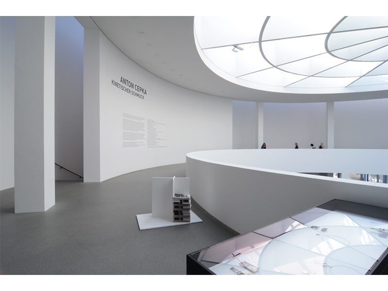 Exhibition view, Anton Cepka—Kinetic Jewelry, 2015, courtesy Die Neue Sammlung - The International Design Museum, Munich, photo: A. Laurenzo