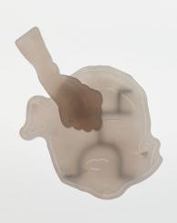 Ruudt Peters, Qi cheng zhong de shou, 2013, brooch, agate, silver, 88 x 104 x 18 mm, photo: Rob Versluys Ruudt Peters