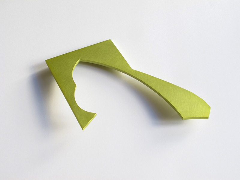 Margit Hart, Shadows and Shades, 2015, brooch, anodized aluminum, silver, 163 x 115 x 3 mm, photo: artist Margit Hart, Shadows and Shades