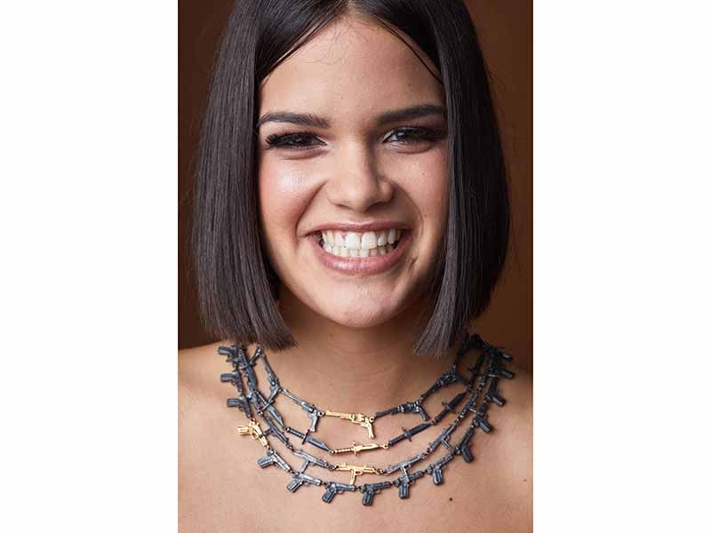 Nicolas Estrada, War, 2003, necklaces, silver, photo: Sebastian Peinado Nicolas Estrada, War