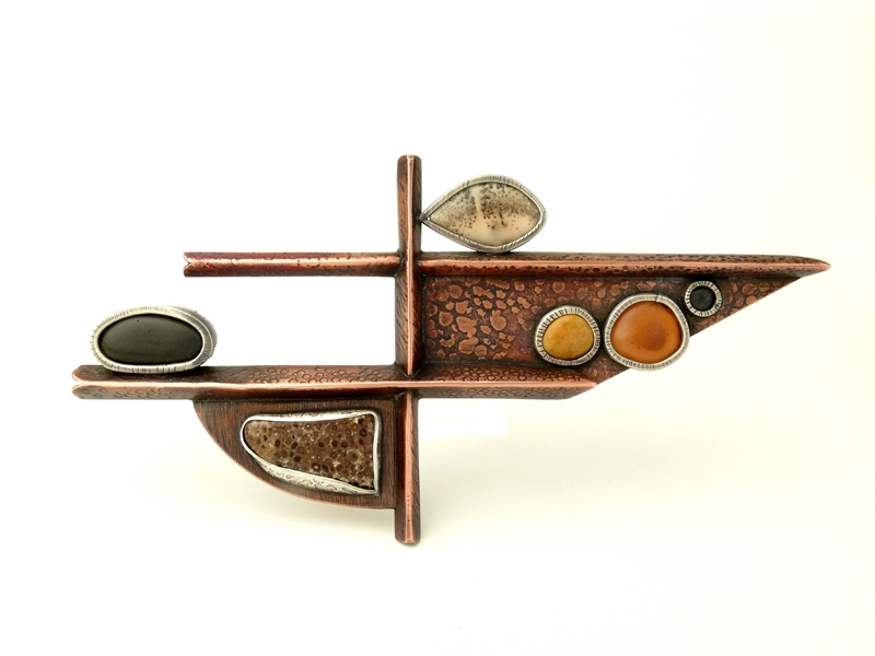 Deborah Lozier, Finding Her Balance, 2015, brooch, copper, sterling silver, stones from the Margaret De Pattaestate, 79 x 156 x 6 mm, photo: artist Deborah Lozier, Finding Her Balance