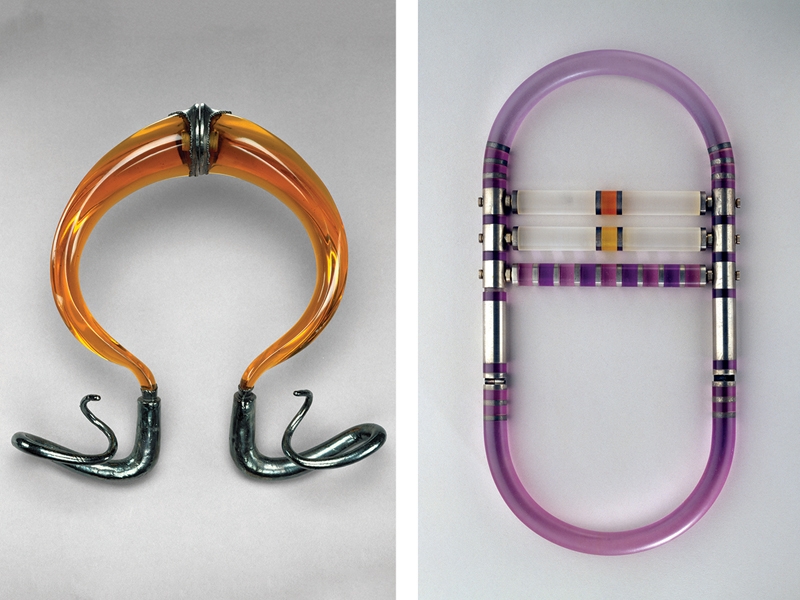 (left) Stanley Lechtzin, Torque 22-D Neckpiece, 1971, sterling silver, polyester resin, 229 x 241 x 64 mm, Museum of Fine Arts, Houston, Drutt Collection, photo: artist; (right) David Watkins, Hinged Loop Neckpiece with Three Bars, 1974, acrylic, sterling silver, 26.7 x 13.3 x 1.3, Museum of Fine Arts, Houston, Helen Williams Drutt Collection, photo: artist