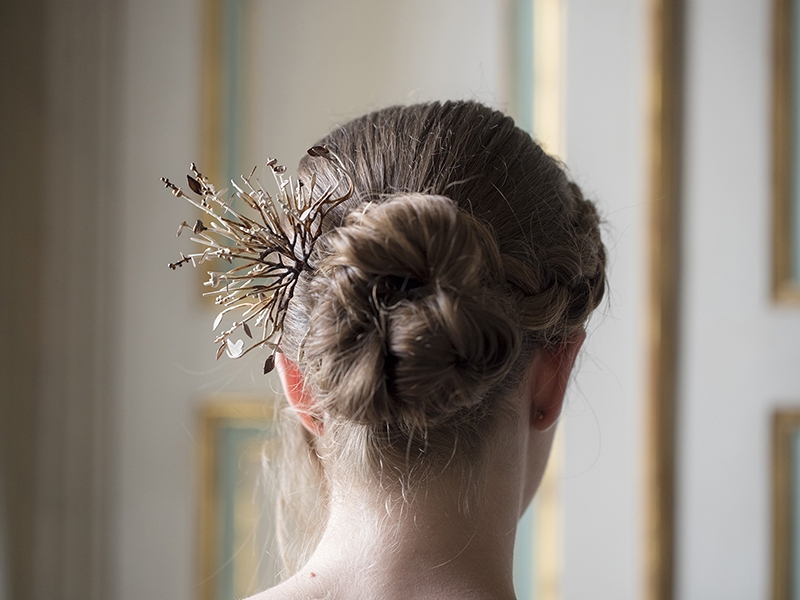 Clara Del Papa, The Tree of Life, 2015, hair pin, fork, silver, lemon, garlic, fired oxidations, 150 x 100 x 40 mm, photo: Angela Petrarelli Clara Del Papa, The Tree of Life