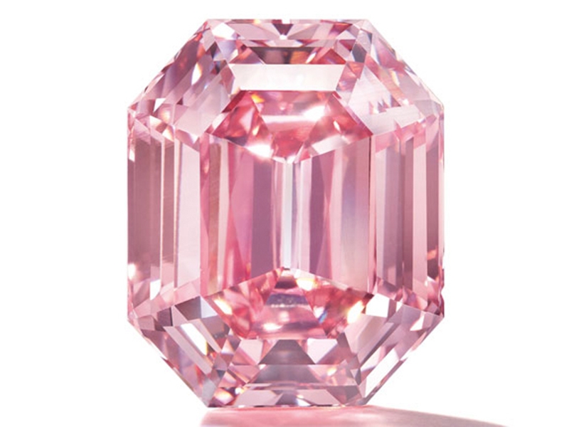 “Pink Legacy”, a 19-carat pink diamond