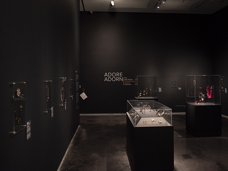 Exhibition view, Adore | Adorn: The Elsie Michie Contemporary Jewelry Collection, 2019, LSU Museum of Art, Baton Rouge, LA, USA, photo: Charlie Champagne Exhibition view, Adore | Adorn