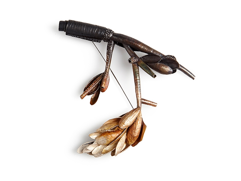 Sunyoung Kim, Theme and Variation, 2017, brooch, oxidized silver, 98 x 120 x 20 mm, photo: artist Sunyoung Kim, Theme and Variation