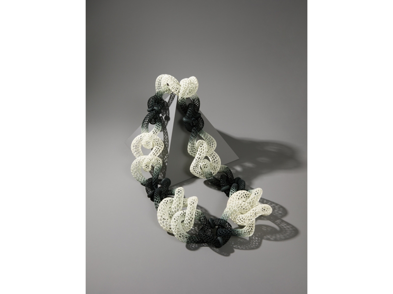 Doug Bucci, Black Sectional Necklace from the Islet Series, 2011, 3D-printed glass-filled nylon, sterling silver, 54 x 360 mm, photo courtesy of Cooper Hewitt, Smithsonian Design Museum Doug Bucci, Black Sectional Necklace from the Islet Series