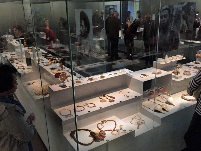 Exhibition overview, Jewellery: Made By, Worn By, photo: Saskia Kolff Exhibition overview, Jewellery: Made By, Worn By