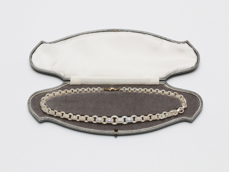 Lin Cheung, Pearl Necklace, Graduated Choker, 2017, hand-carved freshwater pearls, gold clasp, pearls 5–13 mm diameter, 400 mm overall length, photo: artist, courtesy of Gallery S O Lin Cheung, Pearl Necklace, Graduated Choker