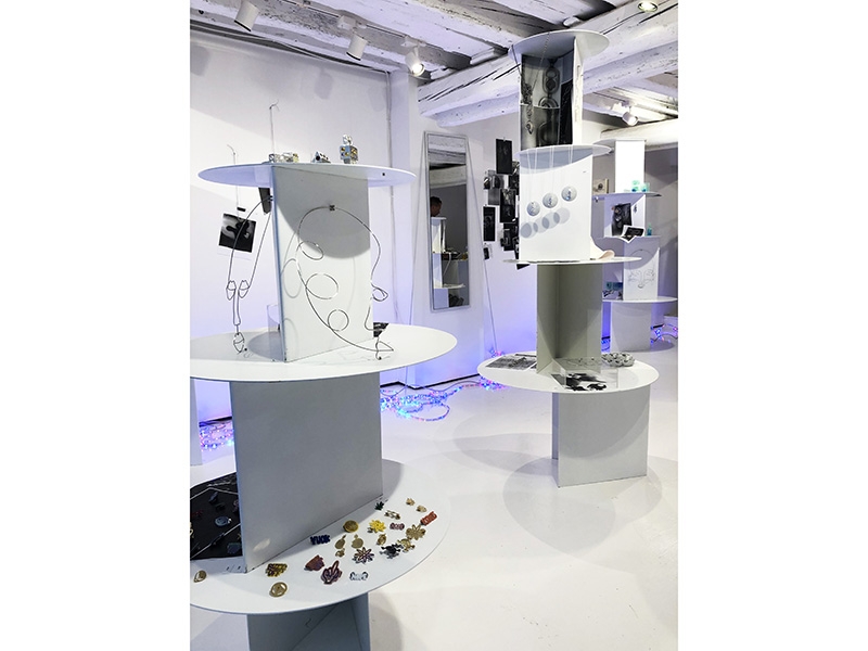Installation view, Fotocopy Venice, 2019, OHMYBLUE, foreground work by (top to bottom) Karl Fritsch, Julia Walter, Mallory Weston, background work by Stefan Gougherty and Adam Grinovich, photo: Kellie Riggs Installation view, Fotocopy Venice