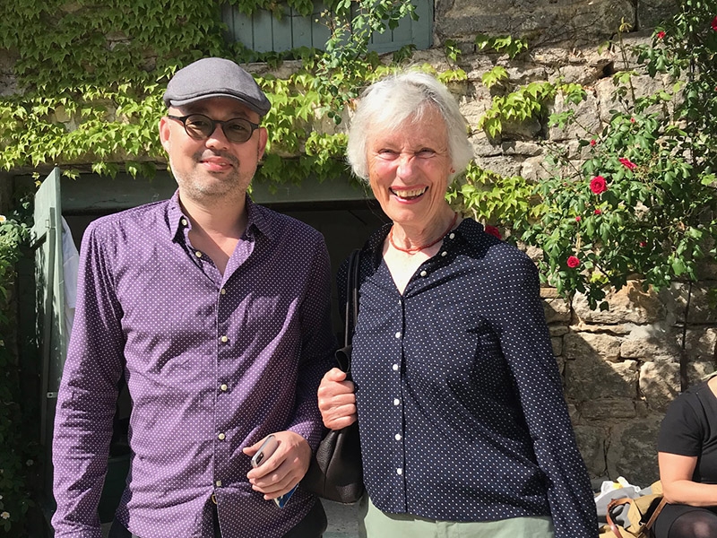 Yutaka Minegishi and Rosemarie Jäger at Schmucksymposium Zimmerhof 2019, photo: Helen Britton Yutaka Minegishi and Rosemarie Jäger