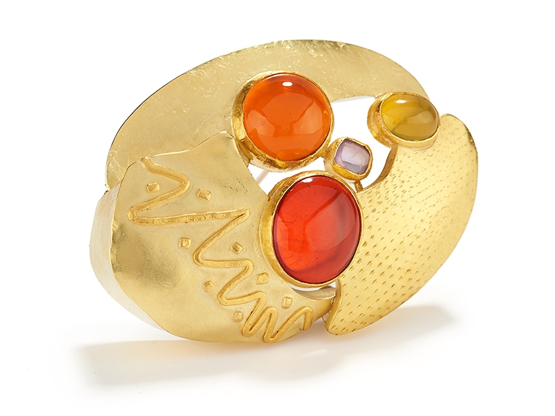 Nancy Michel, Fire Opal Brooch, 18-karat, 22-karat, and 24-karat gold, Mexican fire opals, Idaho lemon opal, lavender sapphire, 38 x 52 mm, photo courtesy of Patina Gallery Nancy Michel, Fire Opal Brooch