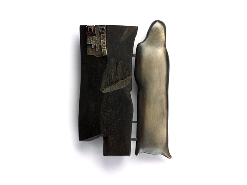 Kadri Mälk, Angel Desperado, 2002, ebony, silver, purple rhodolite, blue raw spinel, 65 x 45 mm, 86 x 51 x 1 mm, photo courtesy of Rotasa Foundation Kadri Mälk, Angel Desperado
