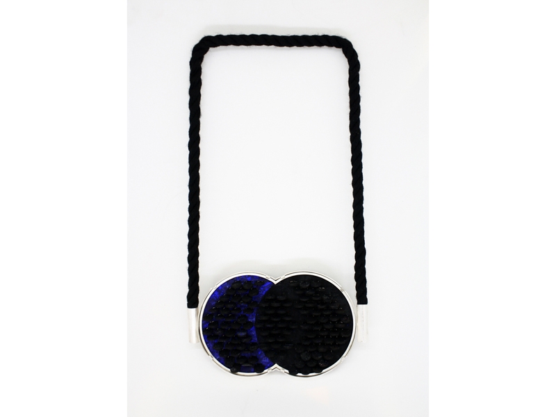 Marie-Eve G. Castonguay, Eclipse, 2015, necklace, sterling silver, paper, resin, pigments, cotton, 114 x 203 x 10 mm, photo courtesy of the artist Marie-Eve G. Castonguay, Eclipse