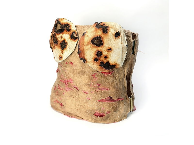 Monica Lecouna, 2017, corset, found object, paper, fabric, brass, 70x50 cm, photo: Negro Karamanian Monica Lecouna