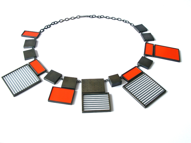 Georg Dobler, Collier, 2017, necklace, patinated silver, paper, 300 x 250 x 5 mm, photo: artist Georg Dobler, Collier