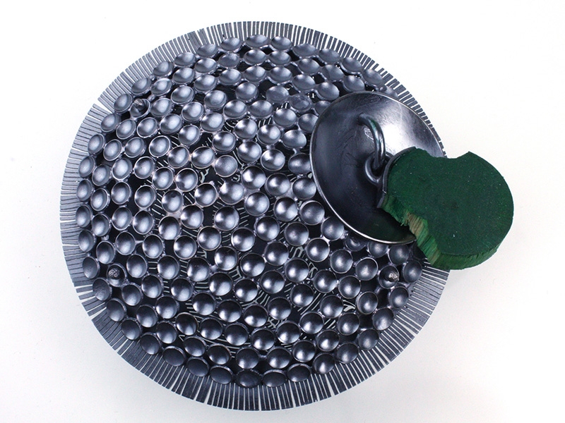Teresa Faris, Lien #8, 2019, pin, sterling silver, wood altered by a bird, stainless steel, 76 x 89 x 19 mm, photo: artist Teresa Faris, Lien #8
