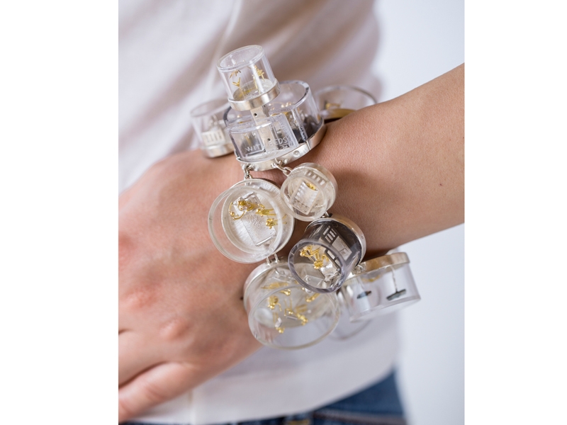 Asagi Maeda, My Life with Beds, 2017, bracelet, sterling silver, 18-karat gold, acrylic, pink tourmaline, opal, semiprecious stone beads, 210 x 70 x 40 mm, photo copyright Koichiro Siiki Asagi Maeda, My Life with Beds