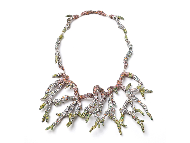 Carina Shoshtary, Aurora, 2018, necklace, graffiti, silver, 305 x 245 x 30 mm, photo courtesy of the artist Carina Shoshtary, Aurora