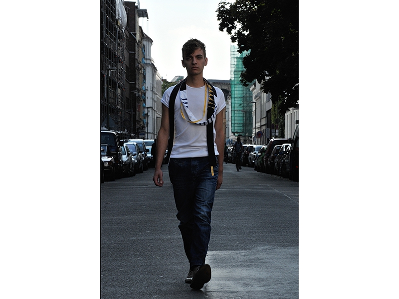 Christian Hoedl, Resistance of the Line, 2007/2018, neckpiece, cotton, ribbon, approximately 2,100 mm long, photo: artist Christian Hoedl, Resistance of the Line