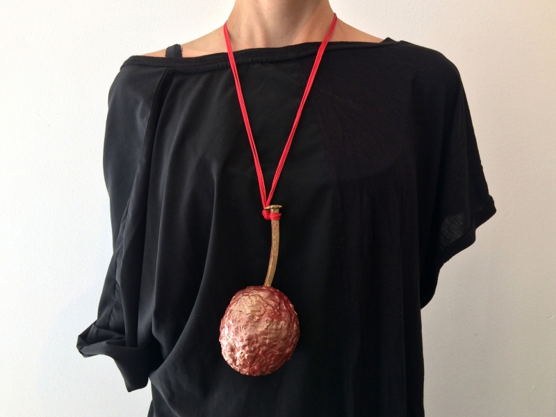 Marianne Schliwinski, Reichsapfe, 2013, pendant, papier-mâché, metal- lacquer, historic nail, textile, 160 x 70 x 70mm, photo: Four Marianne Schliwinski, Reichsapfe
