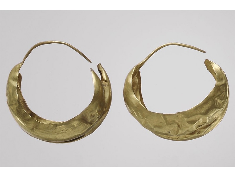 A pair of gold earrings from the Royal Cemetery of the Mesopotamian city of Ur