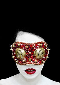 kojima_Raspberry-mask