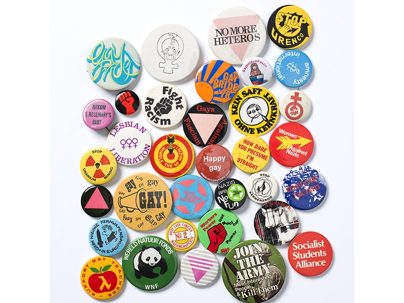 Buttons from the collection of Paul Derrez and Willem Hoogstede