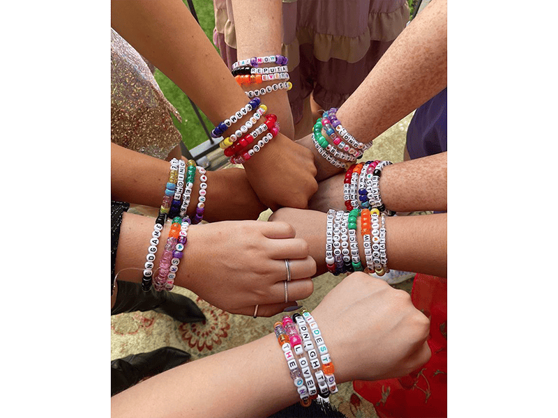 Taylor Swift Friendship Bracelets/top Hits/11 Piece Set 