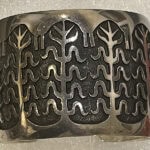 This cuff celebrates corn as a central foodstuff in the area, photo: Nathalie Mornu