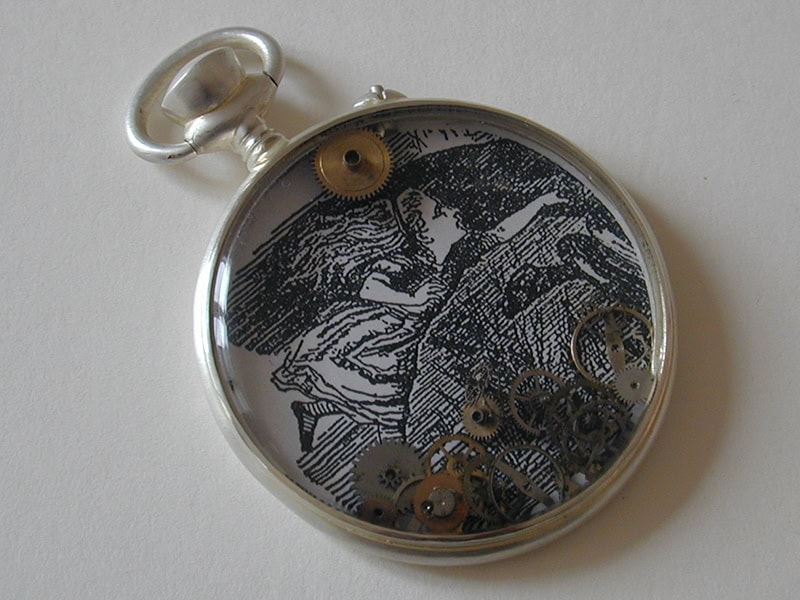 Susana Beirão, É Tarde! (It’s Late!), 2004, link from A Chain for Tereza in silver, glass, watch mechanisms, drawing, 2 x 2 ⅜ x ⅜ inches (50 x 60 x 10 mm), collection of Tereza Seabra, photo: C.B. Aragão
