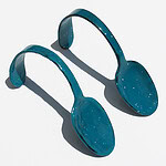 ”My work constantly explores the routines we live and the monotony they generate,” states Almada. “My fascination with play arises from it being one of my greatest sources of pleasure, knowledge, and self-discovery.” ||| Lydia Almada, Teaspoons, 2025, earrings in stainless steel, enamel, 80 x 50 x 30 mm, photo: Melissa Milla